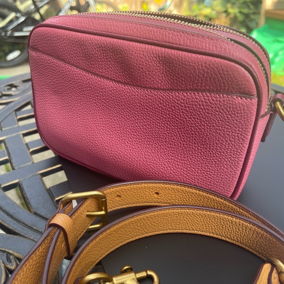 SOLD EUC Coach Willow Crossbody - Picture 10 of 10